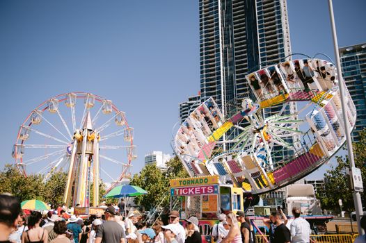 Ultimate Guide to Choosing the Best Festival Ticket: Types, Perks, and Tips